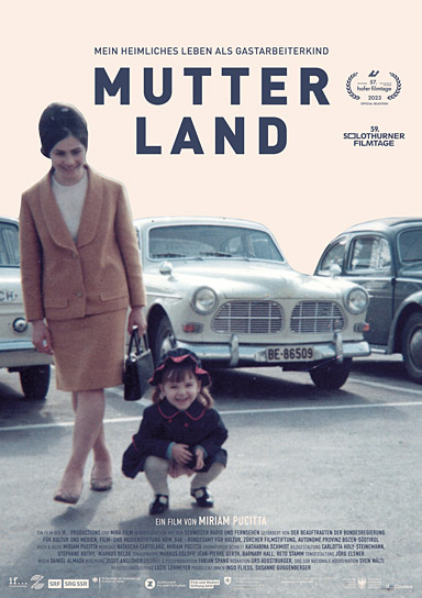 Filmplakat von "Mutterland" (2023)