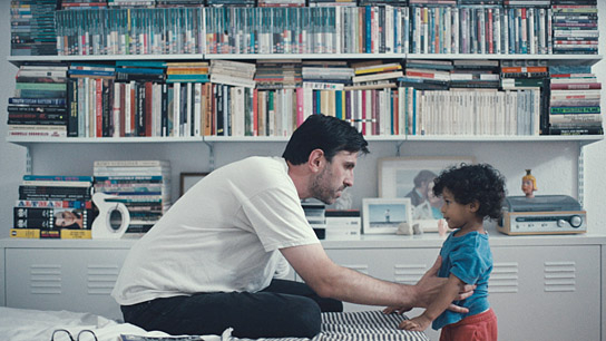 Fabian Stumm, Justus Meyer (v.l.n.r.) in "Sad Jokes" (2024)