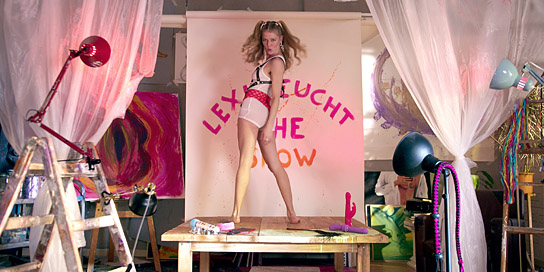 Nora Islei in "Broke. Alone. A Kinky Love Story" (2024)