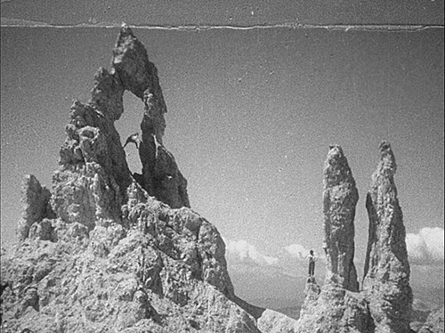 Leni Riefenstahl, Luis Trenker (v.l.n.r.) in "Der große Sprung" (1927)