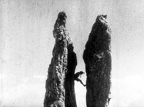 Leni Riefenstahl in "Der große Sprung" (1927)