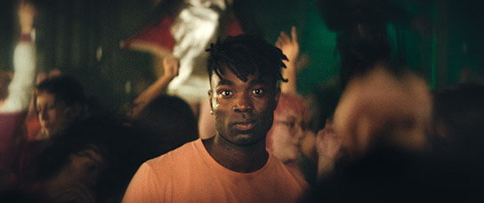 Paapa Essiedu in "The Outrun" (2023)