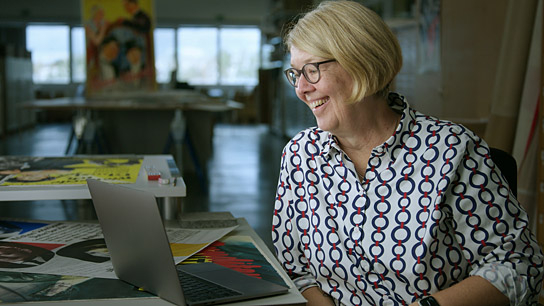 Klaudia Wick in "Im Schatten der Träume" (2024)