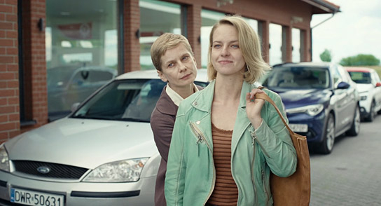 Magdalena Cielecka, Marta Nieradkiewicz (v.l.n.r.) in "Anxiety" (2023)