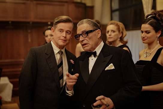 Caspar Phillipson, Haluk Bilginer (vorne, v.l.n.r.) in "Maria" (2024)
