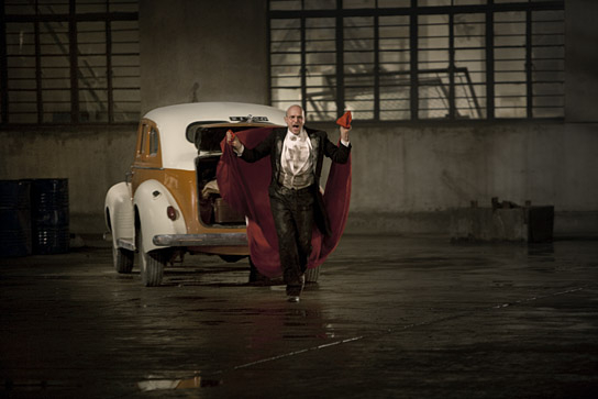 Ulrich Tukur in "John Rabe" (2009)
