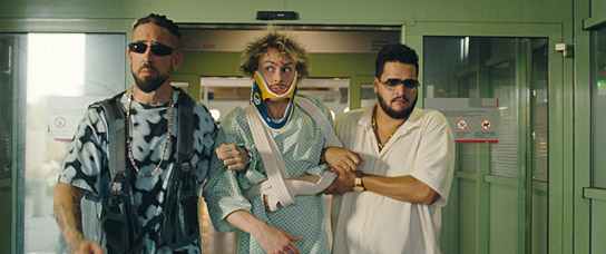 Silla, Cedric Eich, Yasin El Harrouk (v.l.n.r.) in "Der Prank - April, April!" (2025)
