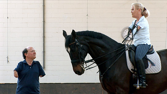 Niko von Glasow (links) in "NoBody's Perfect" (2008)