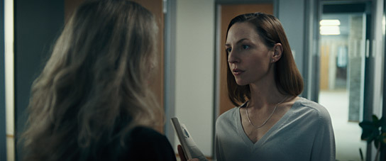 Barbara Sukowa, Katharina Schüttler (v.l.n.r.) in "Klandestin" (2024)