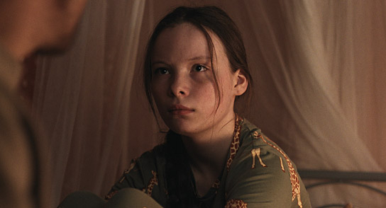 Laeni Geiseler in "Was Marielle weiß" (2025)
