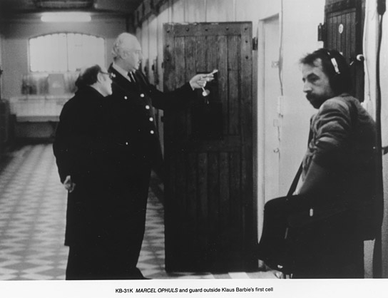 Marcel Ophuls (links) in "Hotel Terminus: The Life and Times of Klaus Barbie" (1988)