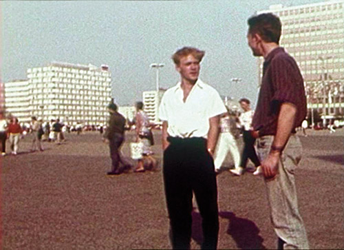 Rainer Strecker, Sigurd Rachman (vorne v.l.n.r.) in "Westler" (1985)