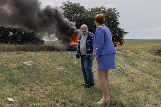 Sigi Zimmerschied, Luise Kinseher (v.l.n.r.) in "Karli & Marie" (2025)