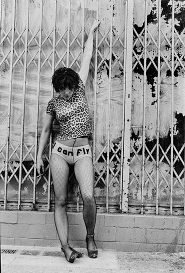 Meret Becker (als Nancy) in "Sid & Nancy - Ex & Pop" (1996)