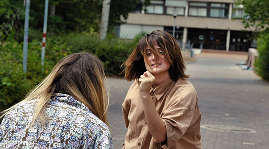 Greta Katharina Klein, Marlene-Sophie Haagen (v.l.n.r.) in "Tangorabatt" (2024)