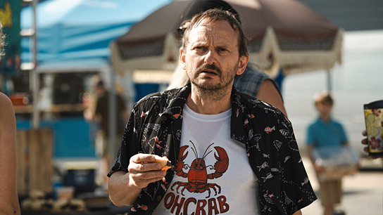Milan Peschel in "#SchwarzeSchafe" (2025)