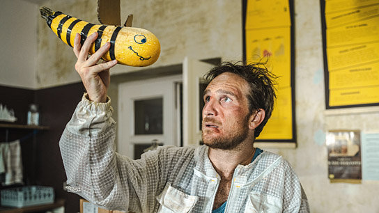 Frederick Lau in "#SchwarzeSchafe" (2025)
