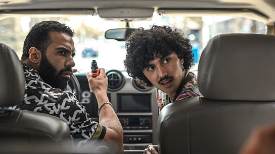 Amer El-Erwadi, Adrian Kourosh (v.l.n.r.) in "#SchwarzeSchafe" (2025)