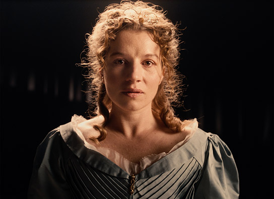Antonia Bill in "Leibniz - Chronik eines verschollenen Bildes" (2025)