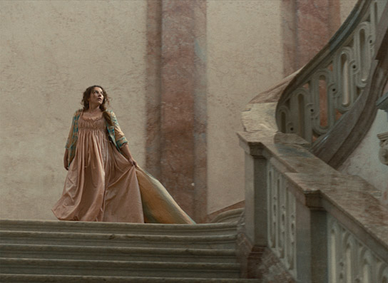 Antonia Bill in "Leibniz - Chronik eines verschollenen Bildes" (2025)