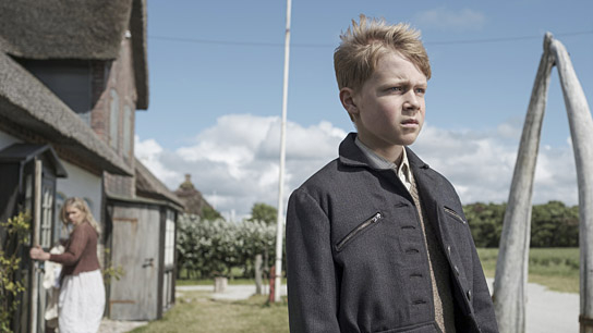 Laura Tonke, Jasper Billerbeck (v.l.n.r.) in "Amrum" (2025)