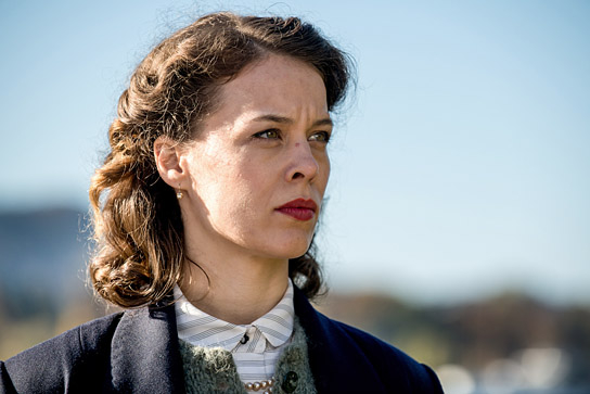 Paula Beer in "Stiller" (2025)