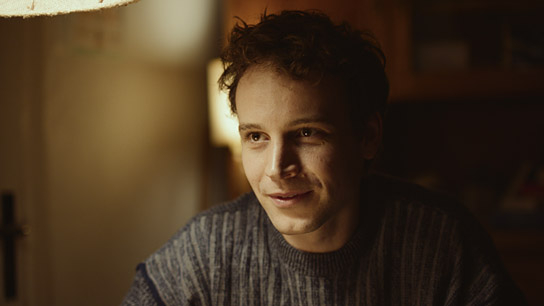 Leonard Scheicher in "Bubbles" (2025)