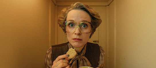 Sina Wilke in "Zweigstelle" (2025)