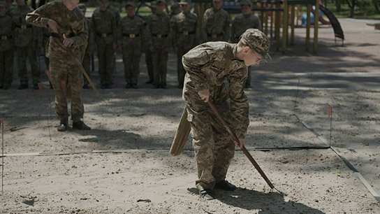 "Splitter aus Licht" (2025)