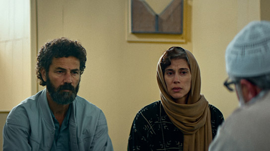 Saleh Bakrī, Cherien Dabis (v.l.n.r.) in "Im Schatten des Orangenbaums" (2025)