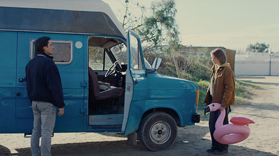 Luca Marinelli, Juli Grabenhenrich (v.l.n.r.) in "Paternal Leave - Drei Tage Meer" (2025)