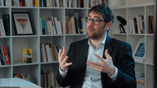 Rudy Reichstadt in "Weltkarriere einer Lüge" (2025)