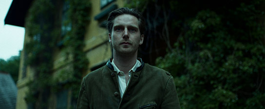 Reinout Scholten van Aschat in "Welcome Home Baby" (2025)