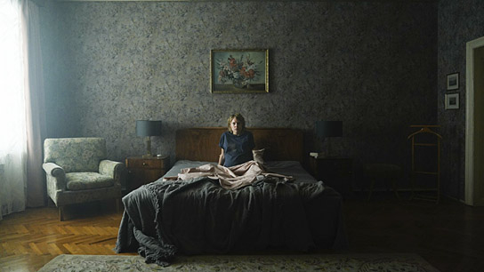 Julia Franz Richter in "Welcome Home Baby" (2025)