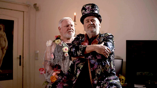 Armin Dallapiccola, Gerhard Haase-Hindenberg (v.l.n.r.) in "Satanische Sau" (2025)