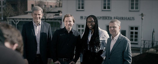 "Unten - Im Ortsverein" (2025)