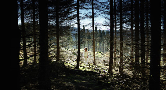 Safinaz Sattar in "Im Rosengarten" (2024)