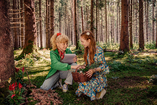 NALA, Philomena Amari (v.l.n.r.) in "Bibi Blocksberg - Das große Hexentreffen" (2025)