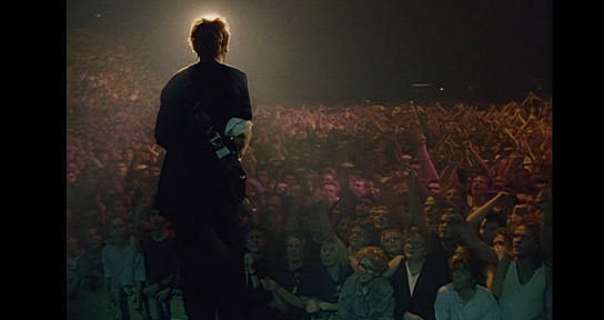 Marius Müller-Westernhagen in "Westernhagen LIVE - Das Konzert 1989" (1989)