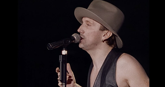 Marius Müller-Westernhagen in "Westernhagen LIVE - Das Konzert 1989" (1989)