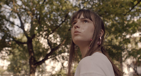 Pola Geiger in "Nulpen" (2025)