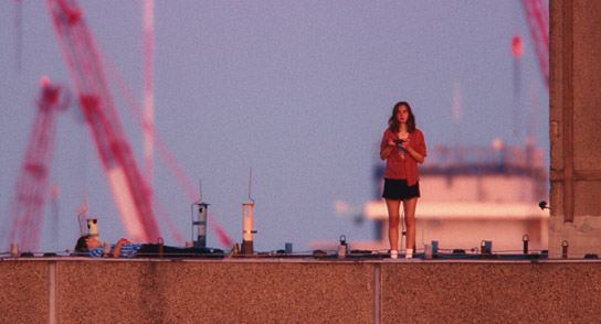 Tristán López, Carla Hüttermann (v.l.n.r.) in "Everytime" (2026)