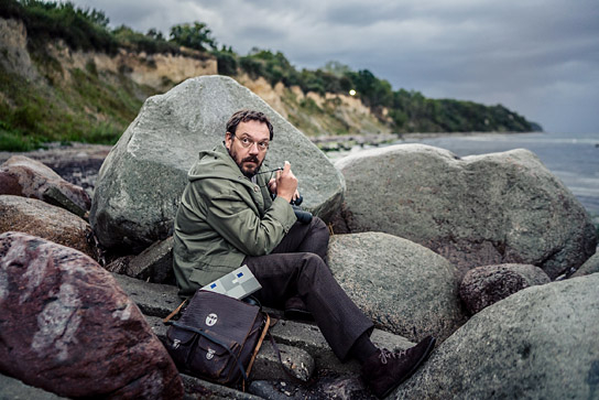 Charly Hübner in "Spaziergang nach Syrakus" (2026)
