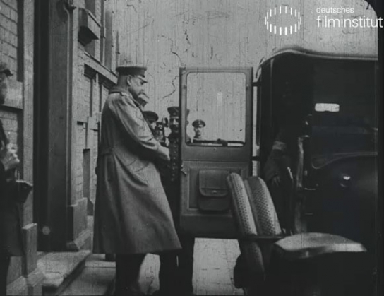 Screenshot aus "Kaiser Wilhelm II."; Quelle: DIF