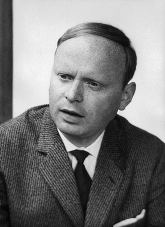 Hugo Niebeling