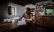 "Feuer bewahren - nicht Asche anbeten", Quelle: Real Fiction, © Lennart Speer