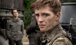 Ludwig Trepte (links), Jonas Nay (vorne) in "Deutschland 83" (2015), Quelle: Amazon, DIF, © RTL, Laura Deschner