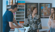 Deborah Kaufmann (Mitte), Lisa Vicari (rechts) in "Schwimmen" (2018); Quelle: UCM.ONE, DFF, © UCM.ONE GmbH