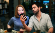 Karoline Herfurth, Elyas M'Barek in "Das perfekte Geheimnis" (2019); Quelle: Constantin Film Verleih, DFF, © 2019 Constantin Film Verleih GmbH, Lucia Faraig