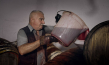 "Alkohol - Der globale Rausch" (2019); Quelle: Tiberius Film, DFF, © 2020 Tiberius Film, EIKON Filmproduktion, Miramonte Film